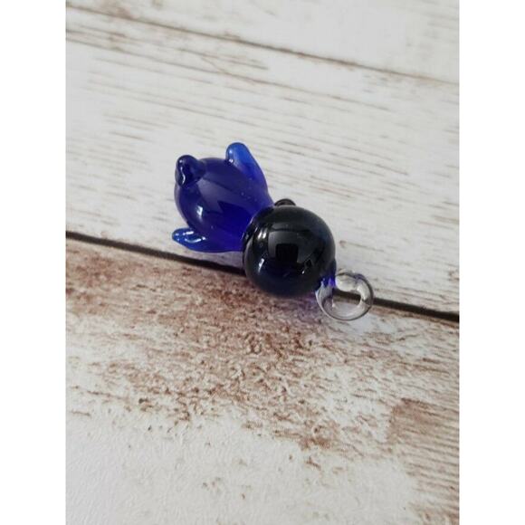 Handmade Glass Blue Penguin Pendant (No Chain Included) - New - Picture 3 of 4
